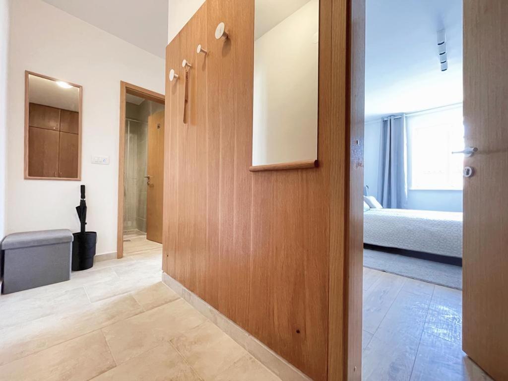 Caramel Comforts With Sea View In Stinjan Only 300 Meters From The Beach Pula Ngoại thất bức ảnh