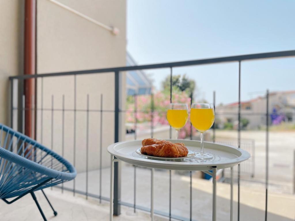 Caramel Comforts With Sea View In Stinjan Only 300 Meters From The Beach Pula Ngoại thất bức ảnh