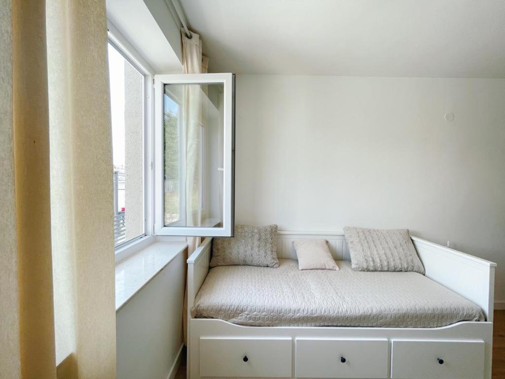 Caramel Comforts With Sea View In Stinjan Only 300 Meters From The Beach Pula Ngoại thất bức ảnh